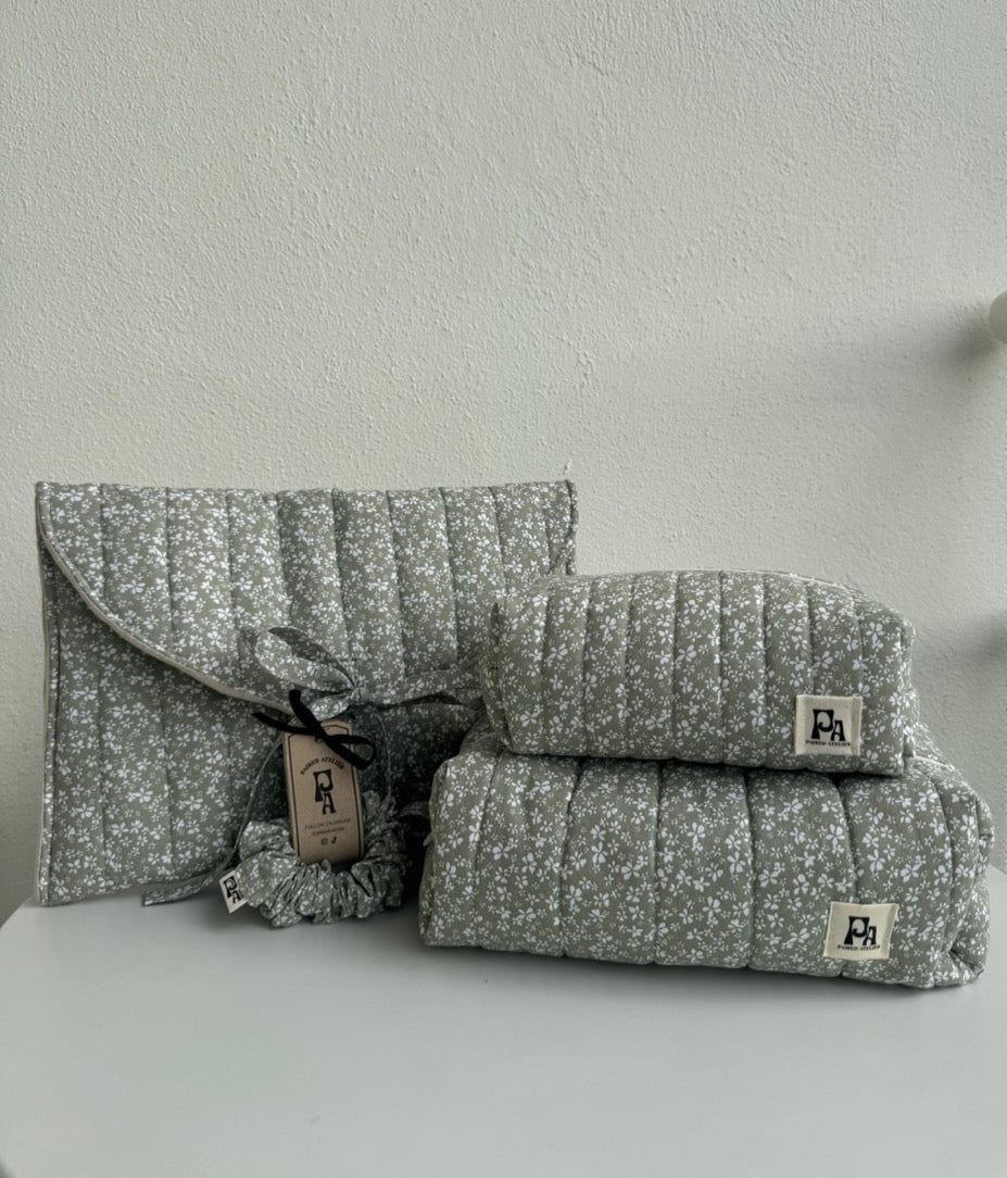 Necessär Mellan Tove