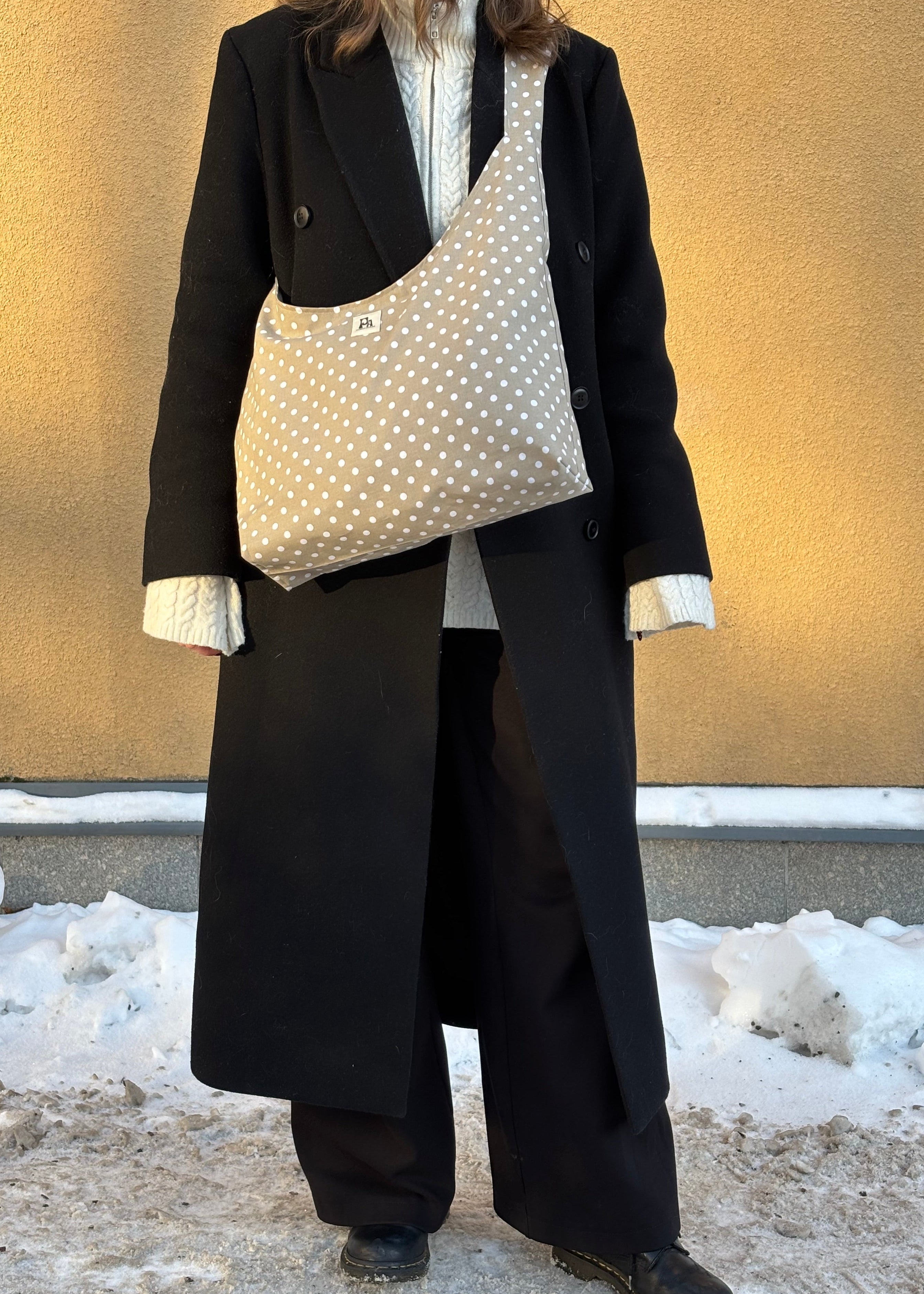 Crossbody bag Clara med dragkedja