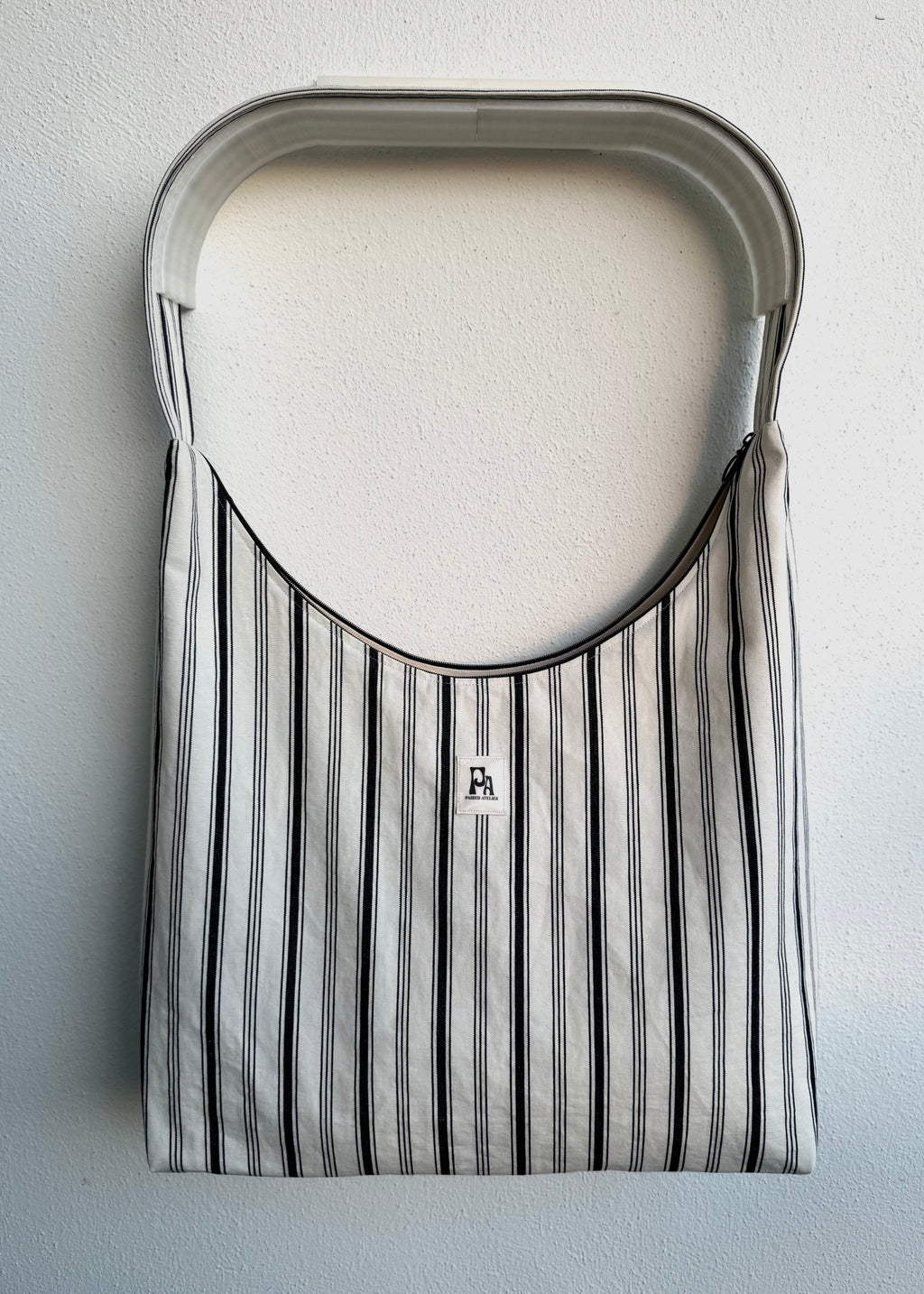 Crossbody Bag Large Elsa med dragkedja