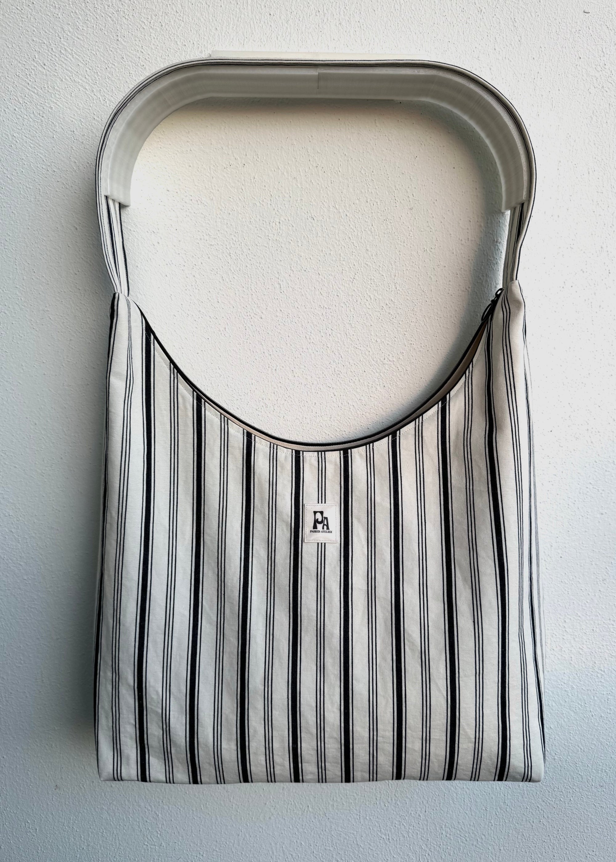 Crossbody Bag Large Elsa med dragkedja
