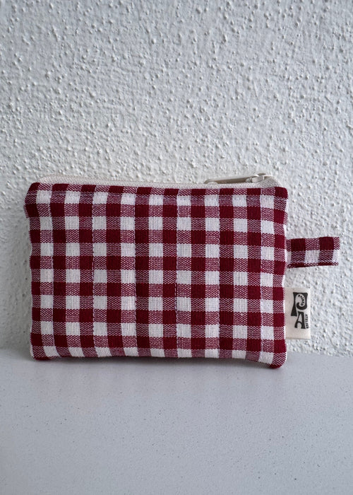 Cardholder Ruth