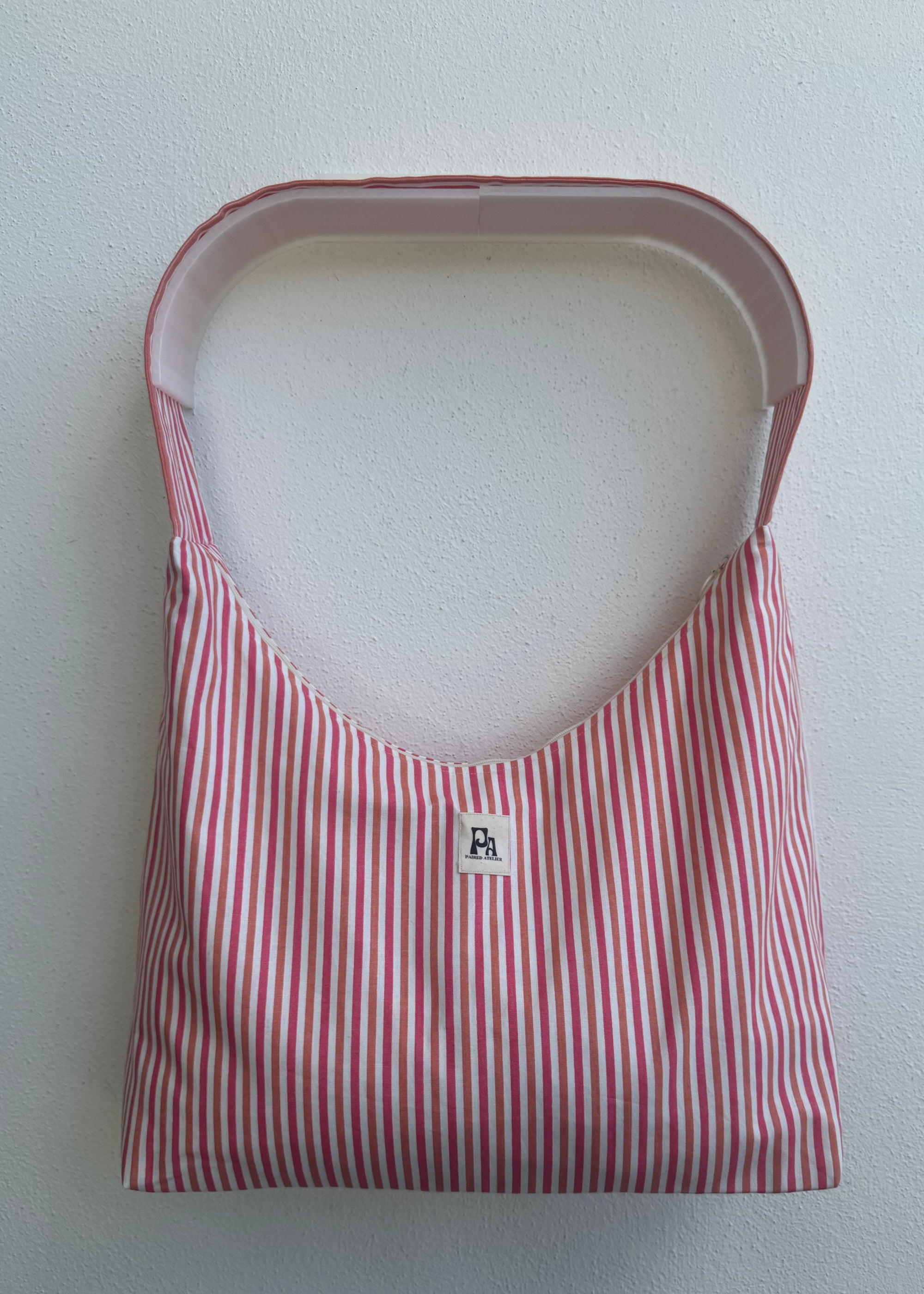 Crossbody Bag Medium Tutti Frutti med dragkedja