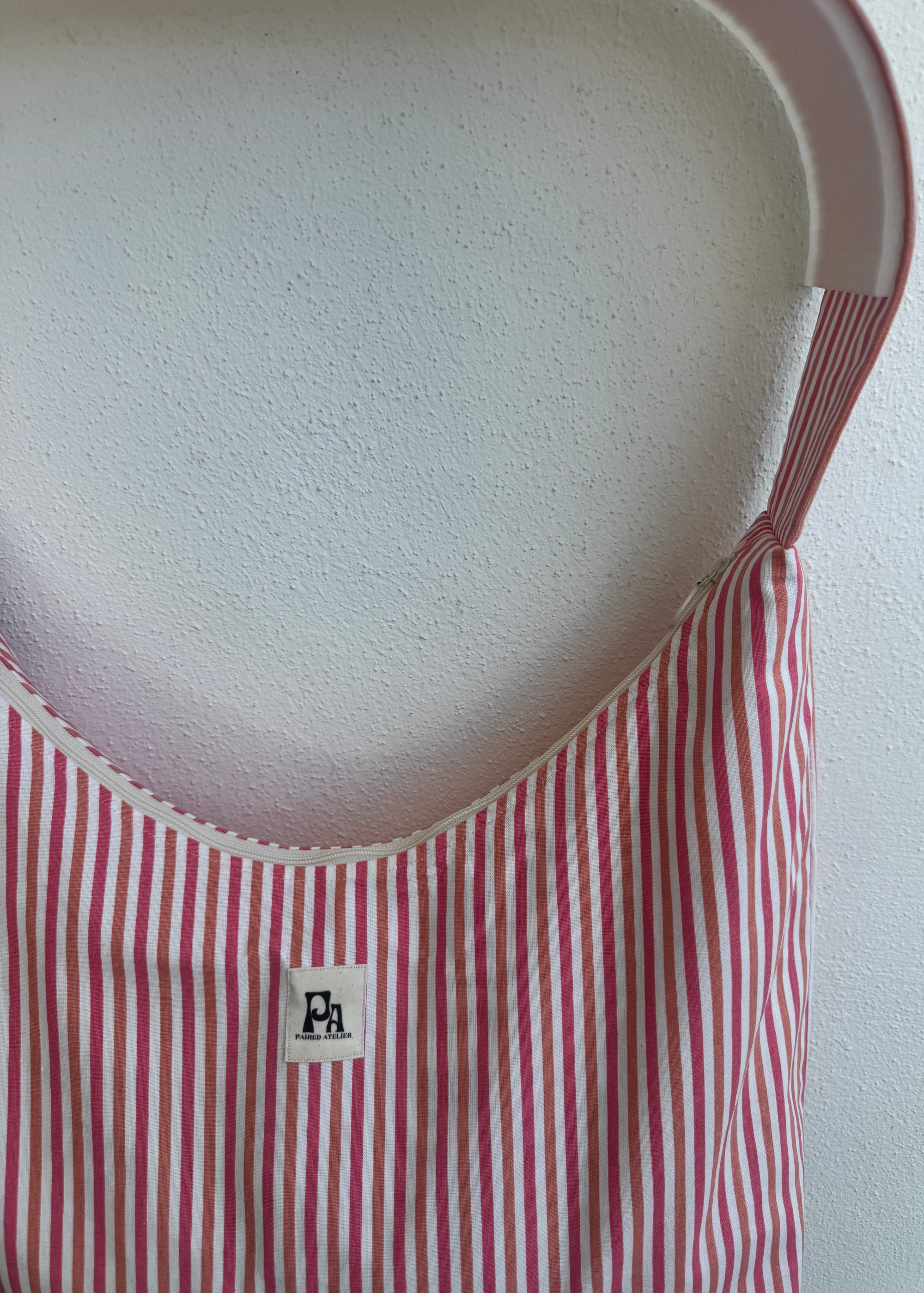 Crossbody Bag Medium Tutti Frutti med dragkedja