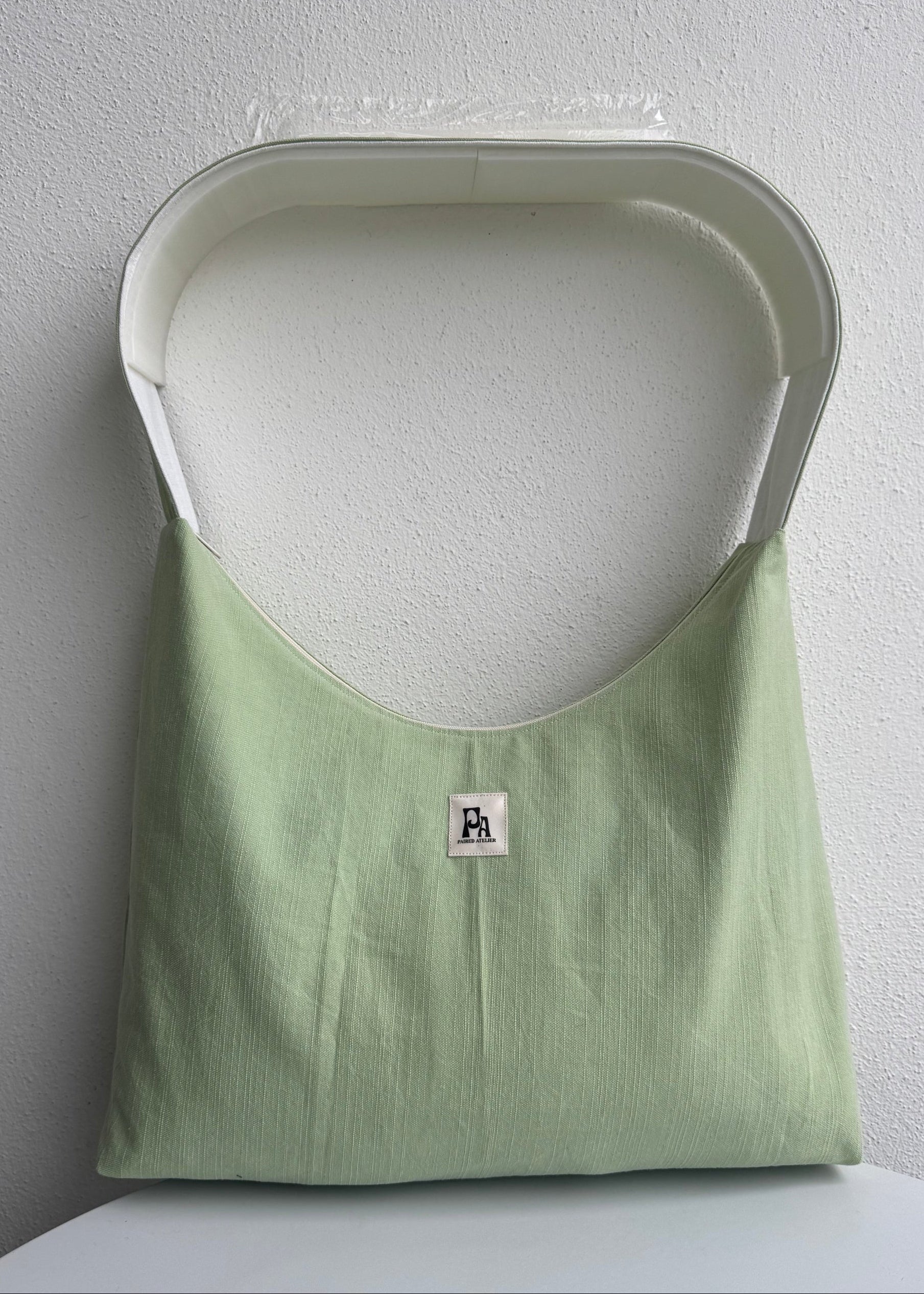 Crossbody Bag Medium Vert med dragkedja