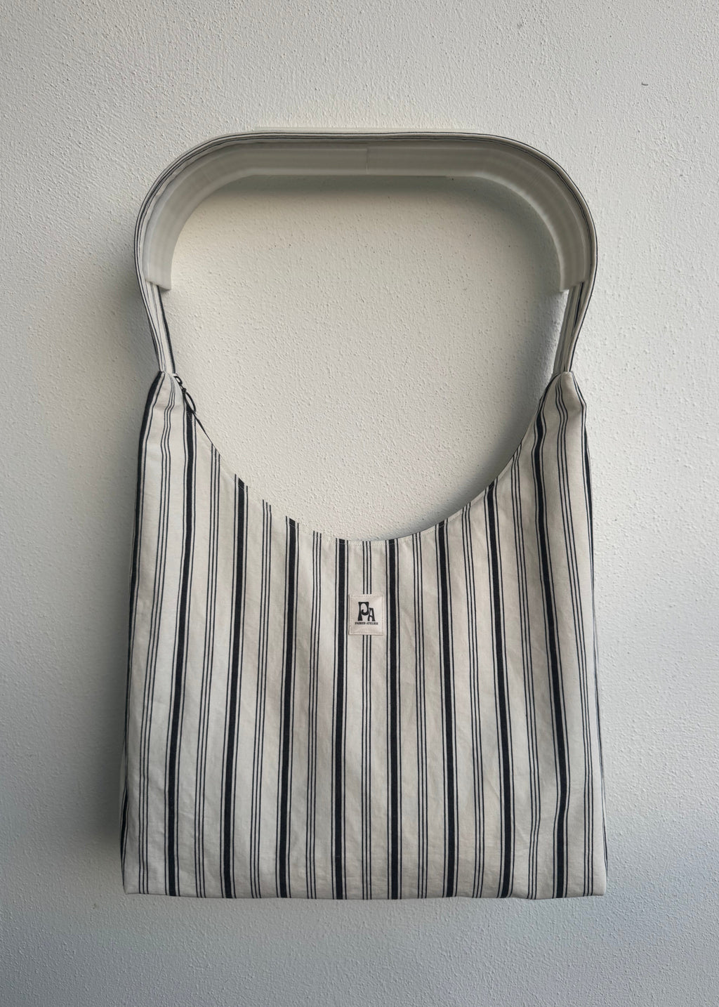Crossbody Bag Large Premium Leopard