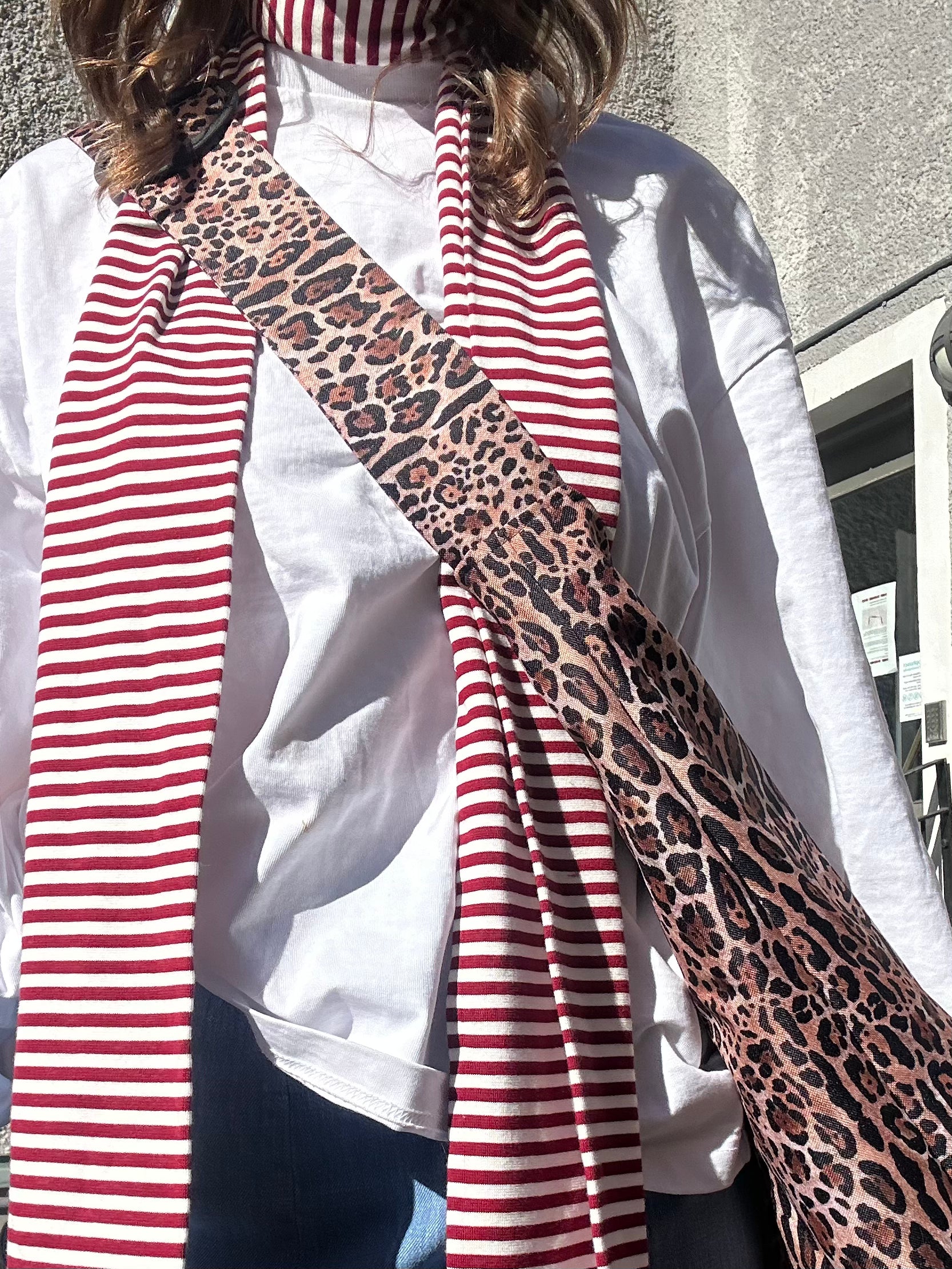 Crossbody Bag Large Leo med dragkedja och väskspänne